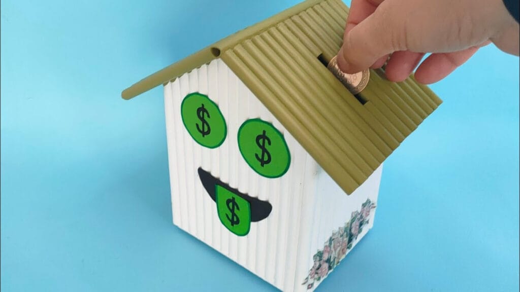 ایده خلاقانه برای ساخت کاردستی قلک با کاغذ باطله در خانه