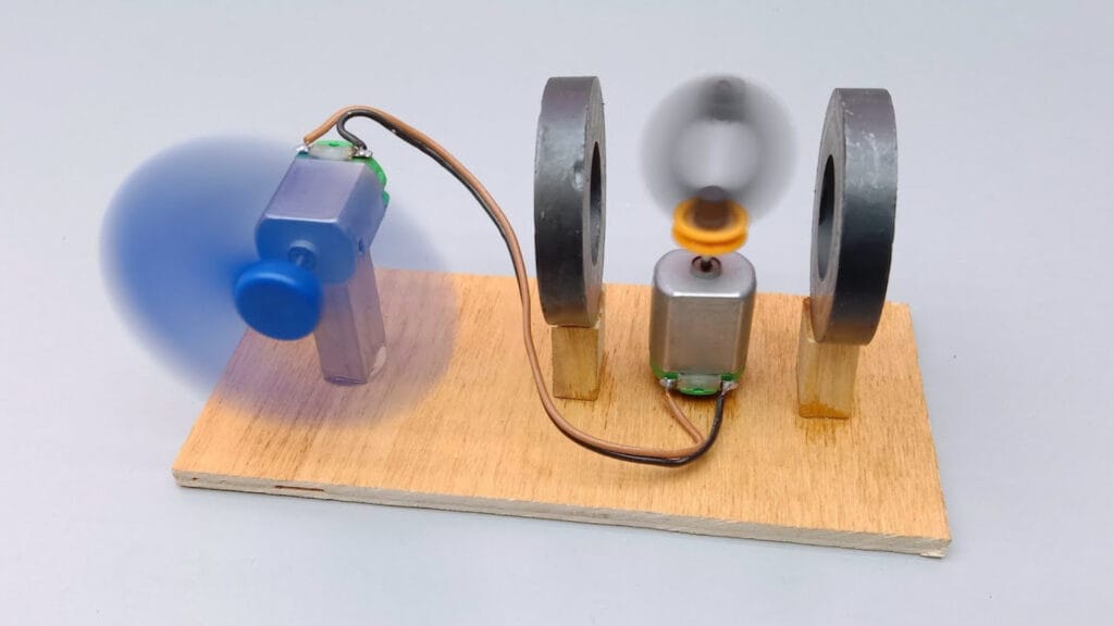 آموزش گام به گام ساخت کاردستی ژنراتور برق با آهنربا و موتور DC
