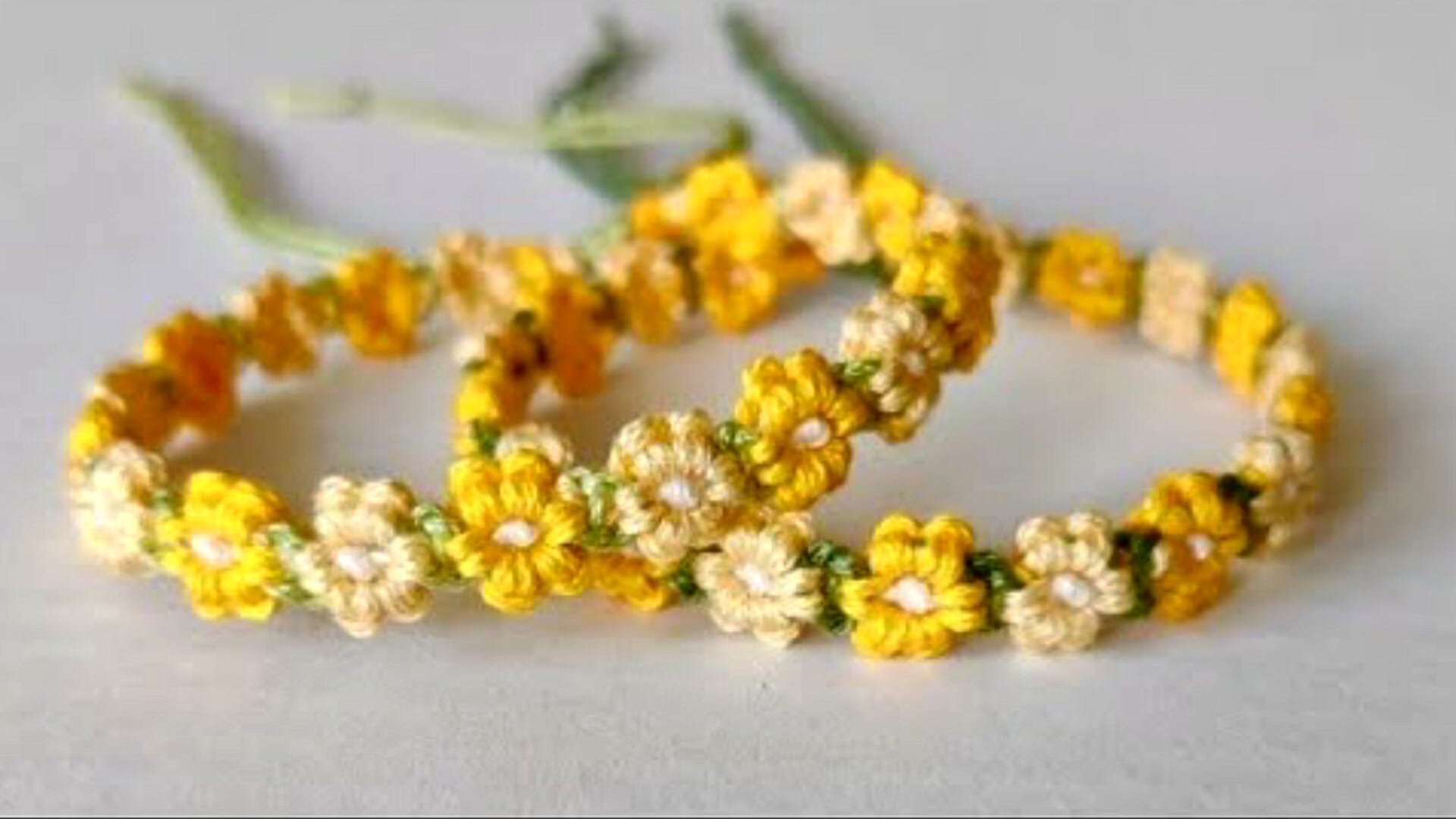 آموزش مرحله به مرحله بافت دستبند دخترانه با نخ مکرومه بافی