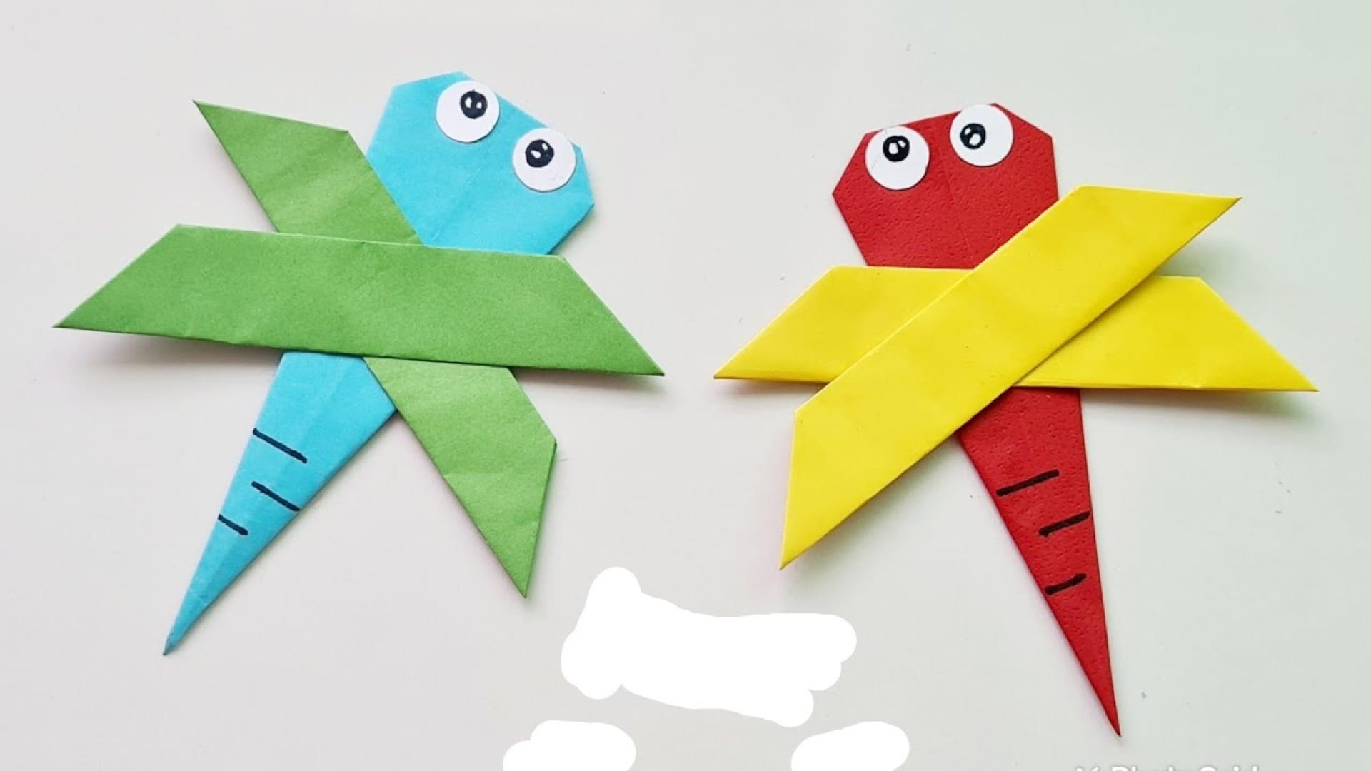 آموزش مرحله به مرحله ساخت کاردستی ساده سنجاقک با کاغذ رنگی برای مدرسه ابتدایی