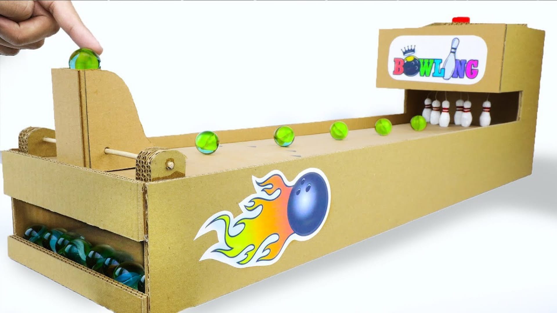 آموزش ساخت کاردستی بازی بولینگ رومیزی با مقوا بازیافتی