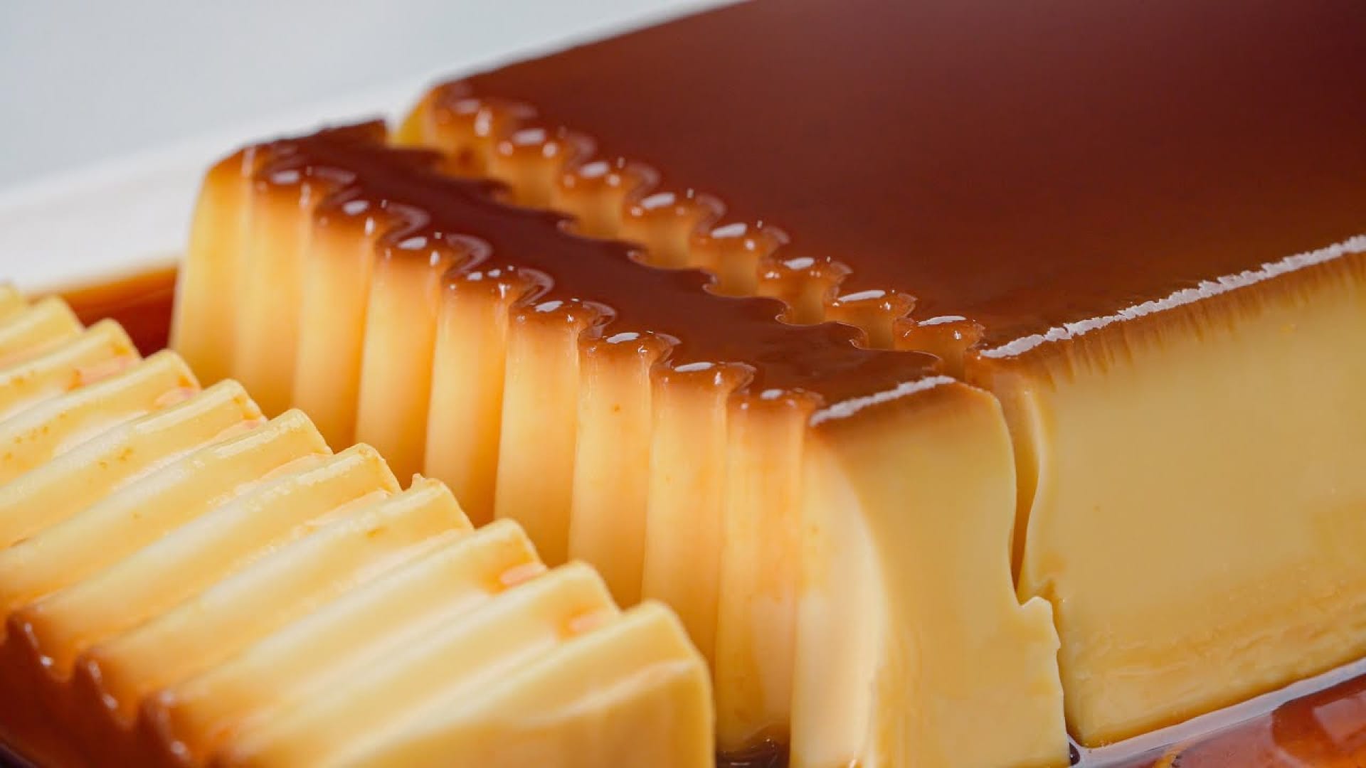 آموزش طرز تهیه دسر مجلسی ساده و سریع؛ پودینگ کارامل