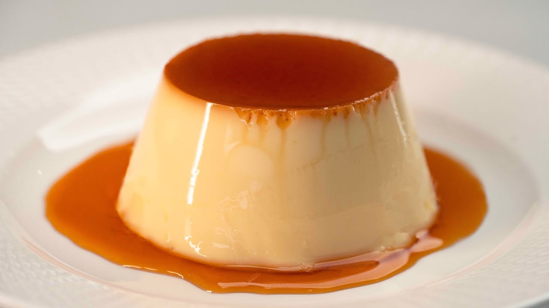 آموزش طرز تهیه پودینگ کاراملی رستورانی