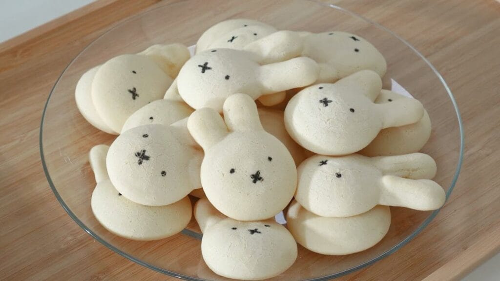 کوکی بدون آرد سفید به شکل خرگوش، سالم و مناسب کودکان