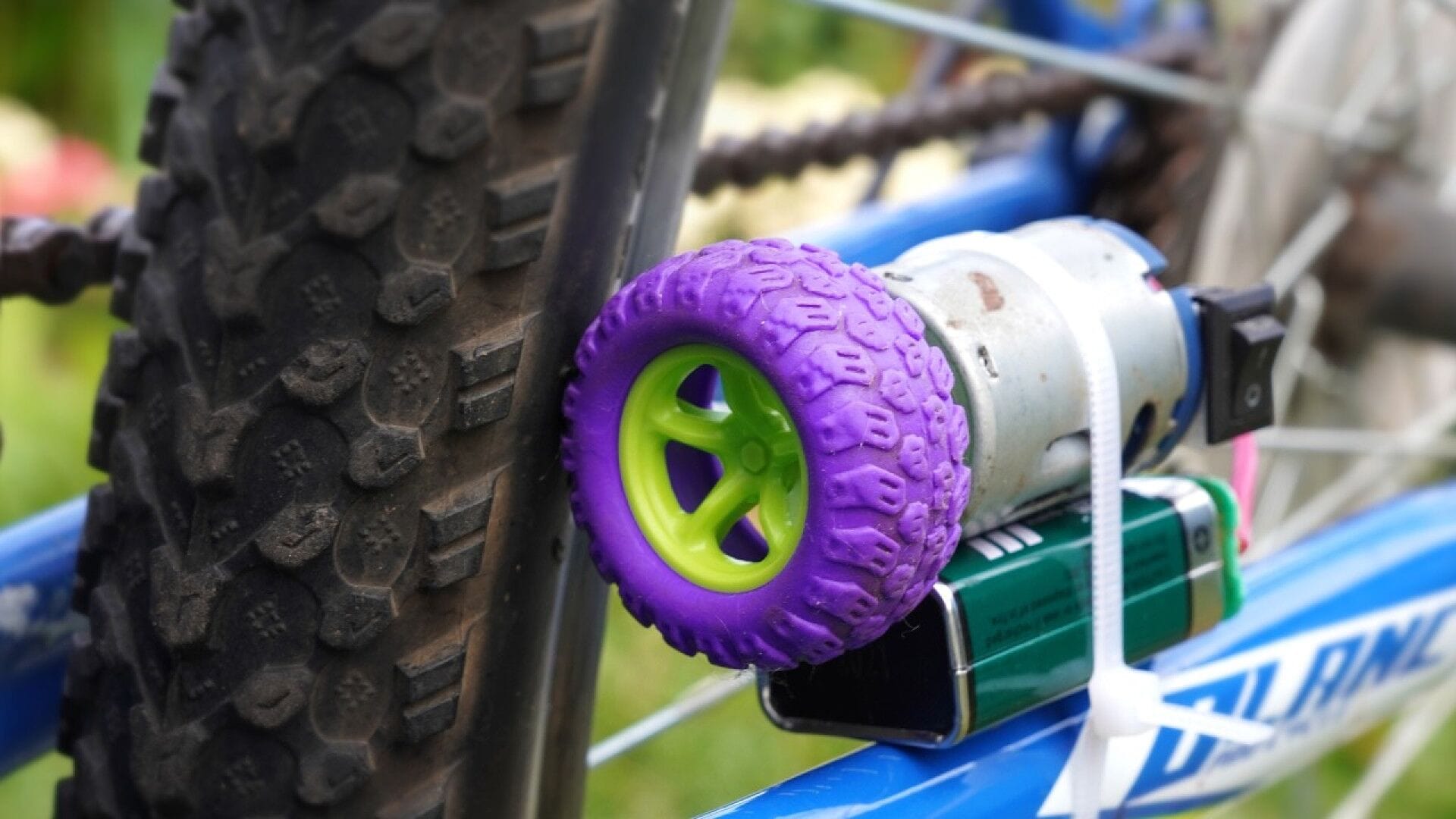 ارتقای حرفه‌ای دوچرخه با ترفندهای ویژه و تجهیزات جانبی