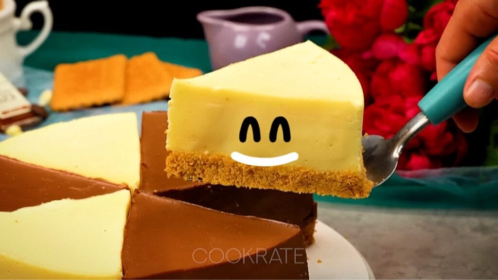 آموزش تصویری طرز تهیه کیک یخچالی خانگی مرحله‌به‌مرحله با مواد اولیه ساده، مناسب دسر و عصرانه بدون نیاز به فر