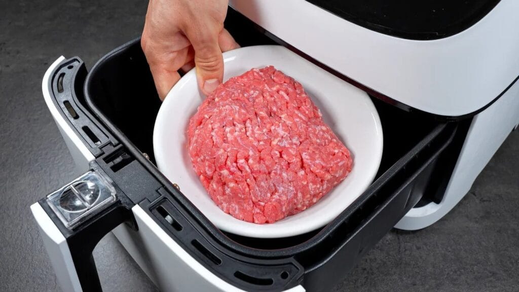 آموزش پخت گوشت چرخ کرده آبدار در هواپز برای شام سریع و خوشمزه