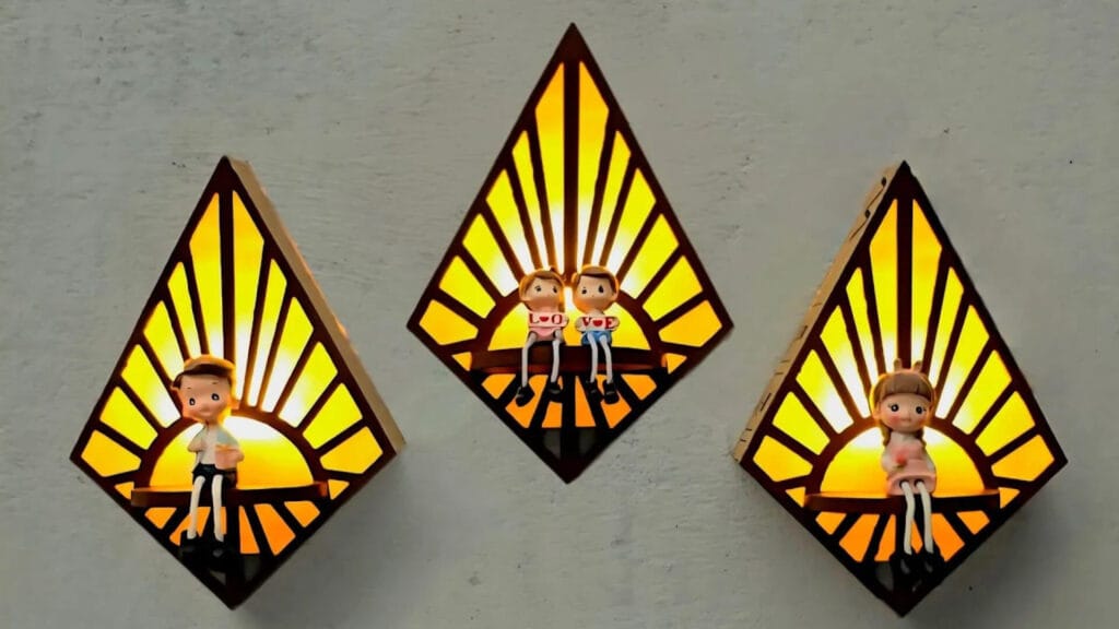 چراغ دیواری فانتزی با نور گرم ساخته شده از مقوا برای دکوراسیون منزل